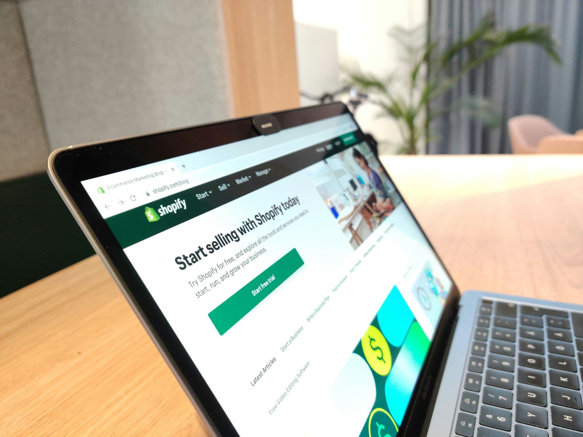 Shopify in Norway: How to use Shopify to start a Norwegian online store
